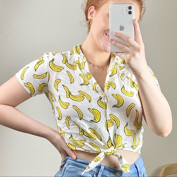 Forever 21 Tops - Banana All Over Print Crop Top